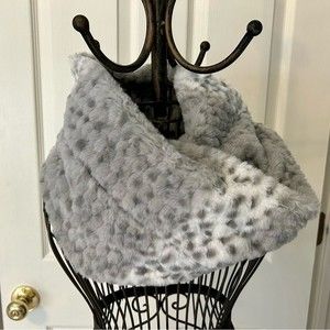Faux fur infinity neck scarf for winter warmth. Gray and cream with animal spots